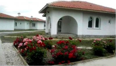 Luxury houses for sale in a closed complex near the sea 
�
The offered houses are new, on Sofia property